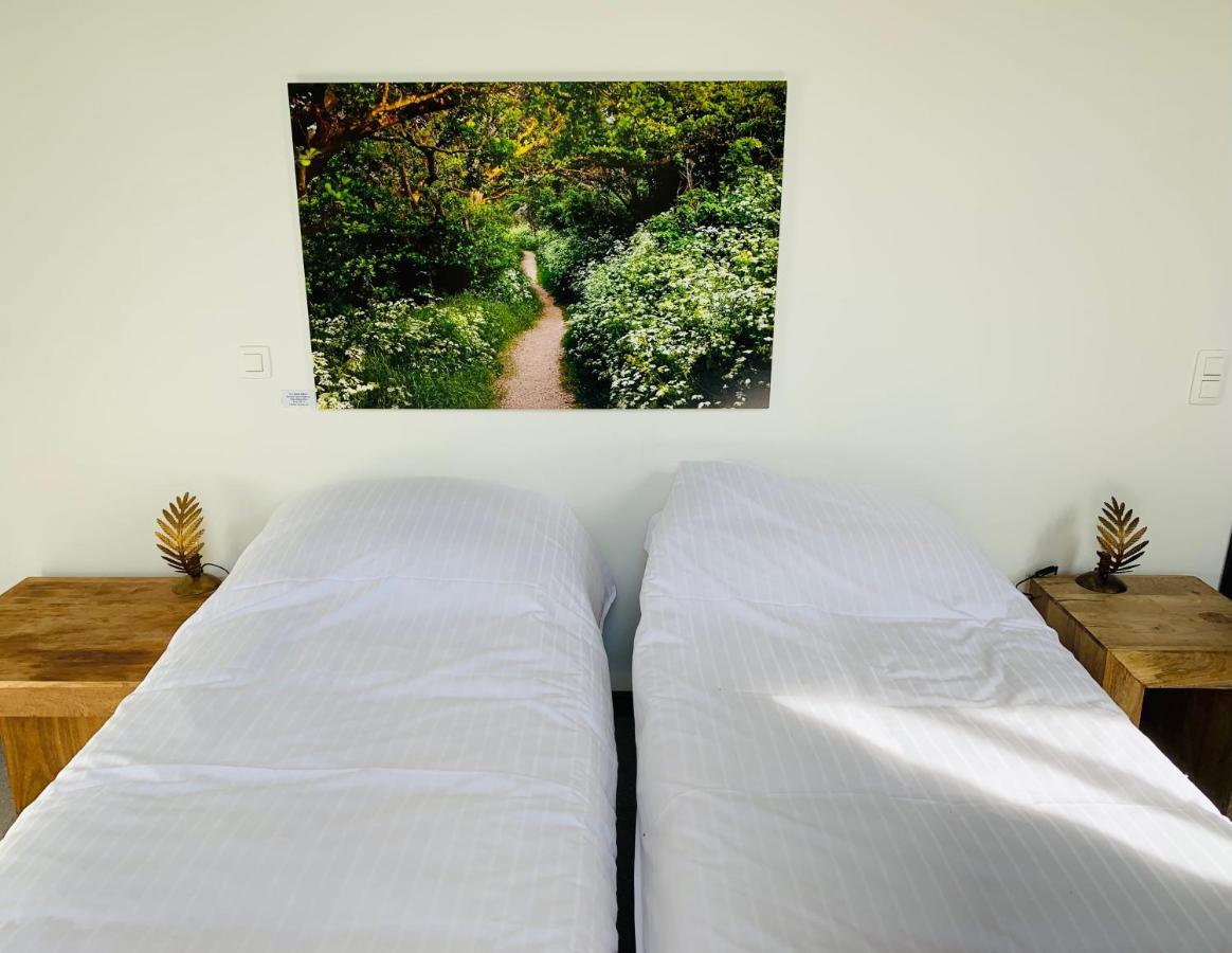 De Lotuspoort Met Mihr'S B&B In De Abdij Van Bornem Exteriör bild