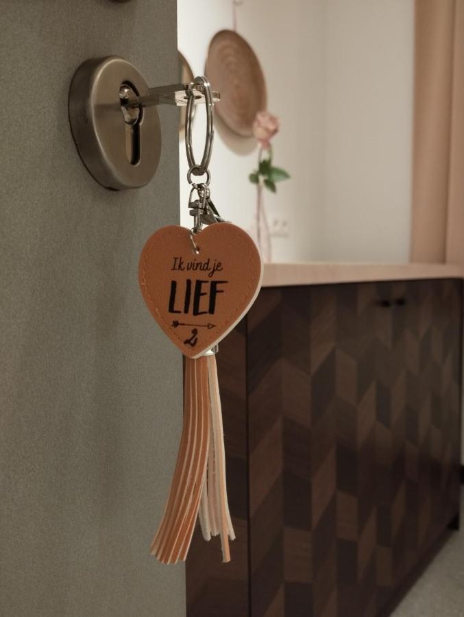 De Lotuspoort Met Mihr'S B&B In De Abdij Van Bornem Exteriör bild